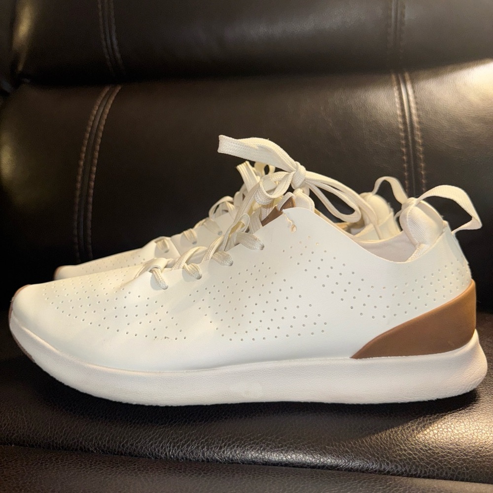 Steve Madden Men's Sneakers used And Some Damages On One Eyelet See Pic Size 10